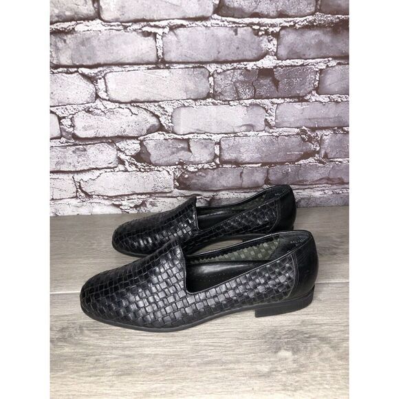BASS Regina Black Leather Weaves Woven Basket weave Loafers Women Sz 10M US/41EU - Picture 15 of 16